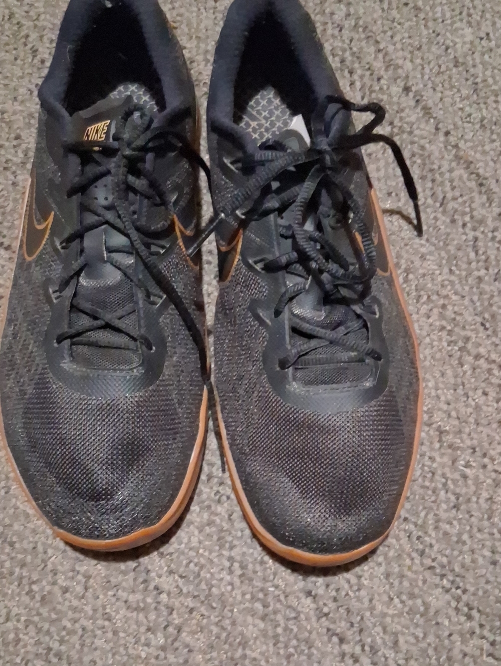 Nike Metgon 3 Men’s Black Athletic Shoes with Brown Accents